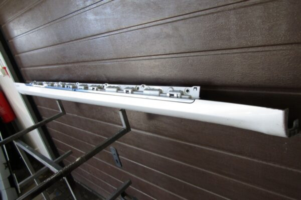 Zijskirt Rechts Dorpellijst Tesla S chroom Facelift 16- 6005875-00-J Dorpel P10121