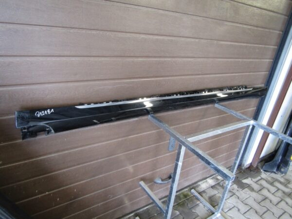 Zijskirt Rechts Dorpellijst Tesla S chroom Facelift 16- 6005875-00-J Dorpel P12181