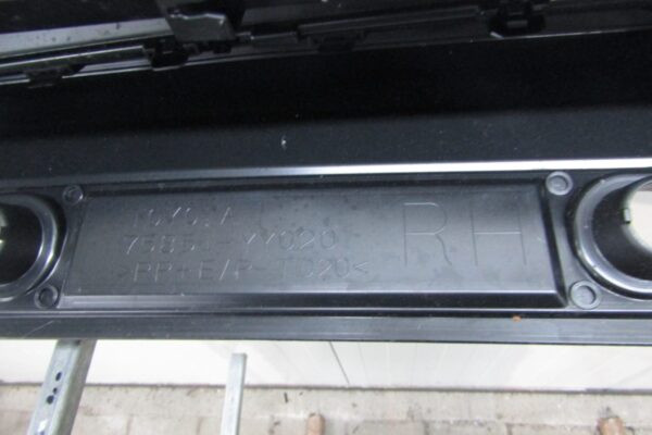 Zijskirt Dorpellijst Rechts Toyota Corolla GR SPORT HB E21 75851-yy020 Dorpel P14776