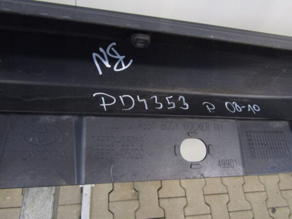 Zijskirt Rechts Dorpellijst Toyota Avensis T27 09-  8770274731 Dorpel PD4353