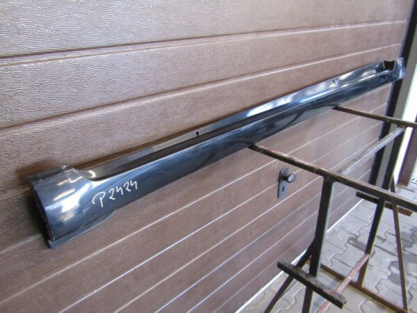 Zijskirt Rechts Dorpellijst Toyota Avensis T27 09-  8543339261 Dorpel P2424