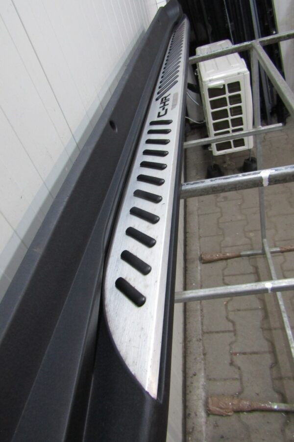Zijskirt Dorpellijst Rechts Toyota CHR 1 I stap 16-23 Dorpel P15993