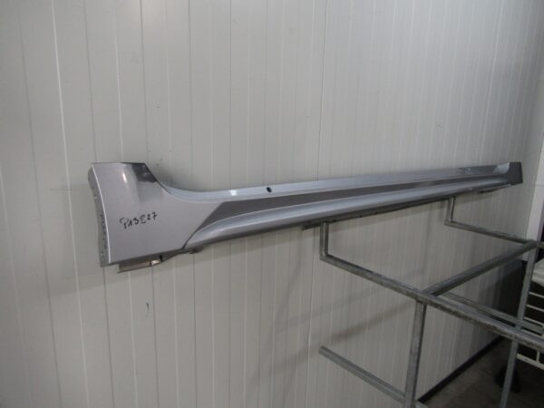Zijskirt Dorpellijst Rechts Toyota Corolla XII Stationwagen E21 7585002220 Dorpel P13827