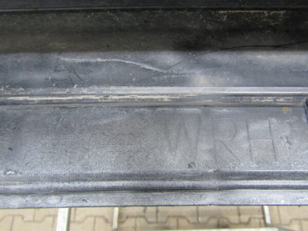 Zijskirt Dorpellijst rechts Toyota Corolla XII Stationwagen E21 75850 02220 Dorpel P14816