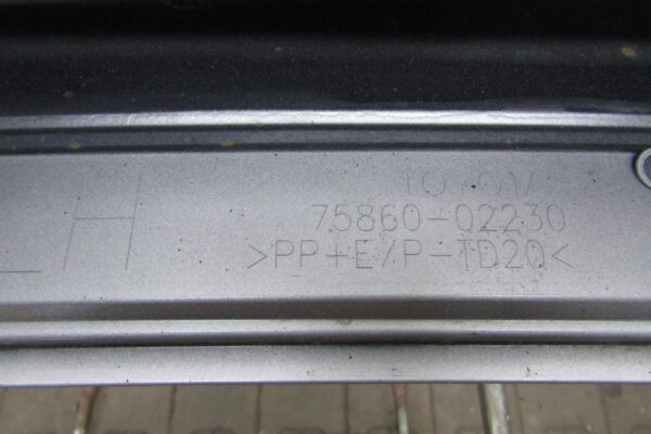 Zijskirt Links Dorpellijst Toyota Corolla XII Sedan E21 75860 02230 Dorpel P16009