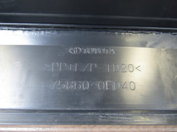 Zijskirt Dorpellijst Links Toyota Highlander 19- 75860 0E040 Dorpel P10270
