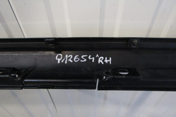 Zijskirt Dorpellijst Rechts Toyota Land Cruiser 150 09- 5DJM150 75805-60050 Dorpel P12654A