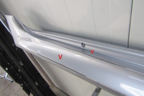 Zijskirt Dorpellijst Rechts Toyota Yaris 4 IV 20- Mazda 2 22- Hybrid 75850-k0080 Dorpel P14326