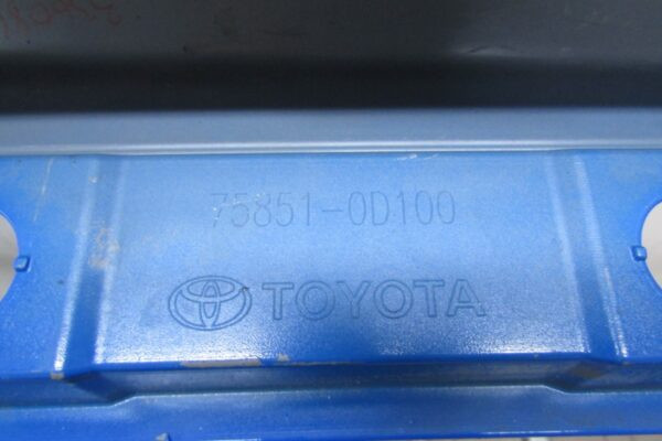 Zijskirt Dorpellijst Rechts Toyota Yaris 4 IV 20- Mazda 2 22- Hybrid 75850-k0080 75851-0d100 Dorpel P14743