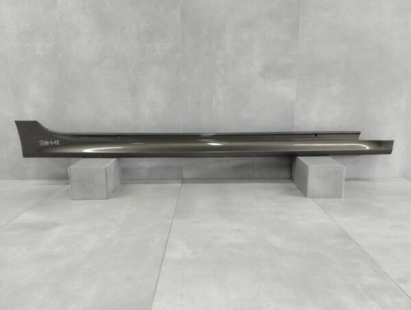 Zijskirt Dorpellijst Rechts Toyota Yaris 4 IV 20- Mazda 2 22- Hybrid 75850-k0080 75851-0d100 Dorpel  P16412