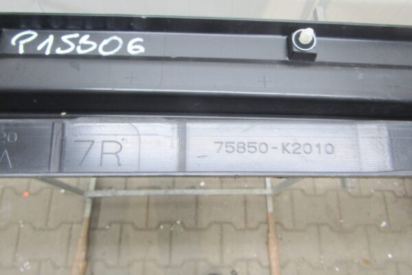 Zijskirt Dorpellijst Rechts Toyota Yaris CROSS 20- XP210 7585152120 Dorpel P15306