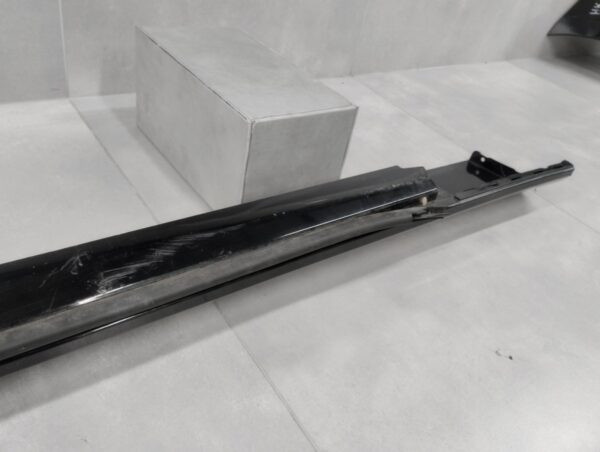Zijskirt Dorpellijst Rechts VOLVO S60 III V60 II 18- 31448912 Dorpel P16256