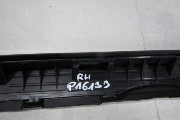 Zijskirt Dorpellijst Rechts VW Passat B9 3J0 23- R Line RLine Stationwagen Sedan 3j0853856  3j0853544 Dorpel P16133