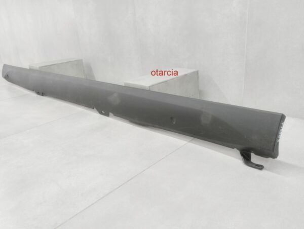 Zijskirt Dorpellijst Rechts VW Touran 1 I Facelift 06-15 1T08543855 Dorpel P16303