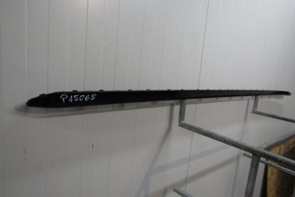Zijskirt Dorpellijst Rechts VW Touran II 2 R-Line RLine 15- 5TA853250 Dorpel P15068