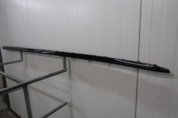 Zijskirt Dorpellijst Rechts VW Touran II 2 R-Line RLine 15- 5TA853250 Dorpel P15068