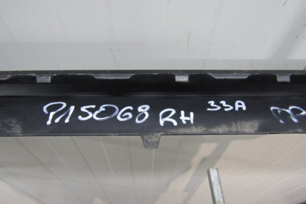 Zijskirt Dorpellijst Rechts VW Touran II 2 R-Line RLine 15- 5TA853250 Dorpel P15068