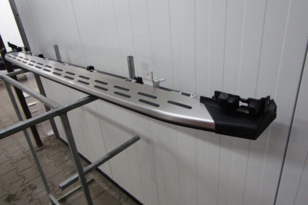 Zijskirt Dorpellijst Rechts Volvo XC40 XC 40 17 Graden 32147779 Dorpel P13429