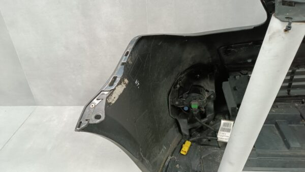 Bumper Renault Clio 3 III facelift 09-12 620226983R Voorbumper HK1467