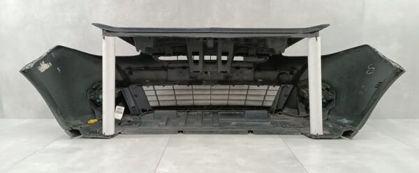 Bumper Renault Clio 3 III facelift 09-12 620226983R Voorbumper HK1467