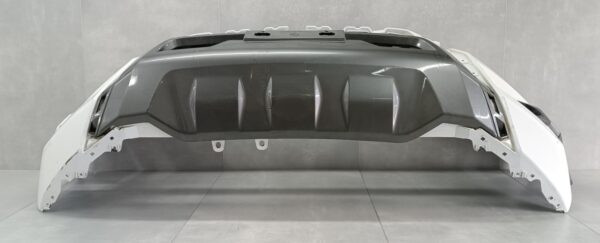 Bumper TOYOTA HILUX 8 FACELIFT INVINCIBLE 19- 52410-YP020 Voorbumper HK1312
