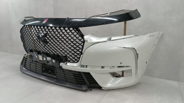 Bumper  Citroen DS7 DS 7 Crossback 17-22 9820327377  Voorbumper HK1428