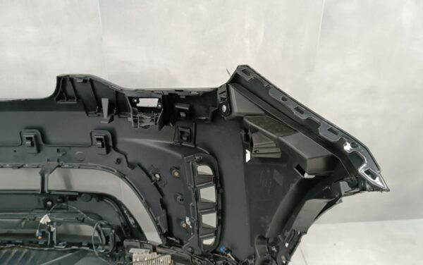 Bumper Land Rover Discovery R Dynamic FACELIFT 21- MY42-17F003-AW Voorbumper HK1361