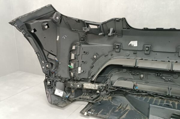 Bumper Land Rover Discovery R Dynamic FACELIFT 21- MY42-17F003-AW Voorbumper HK1361