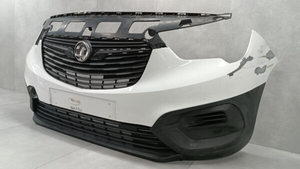 Bumper Opel Combo E LIFE ELIFE / Vauxuall Combo 18- 9816774280  Voorbumper HK1430
