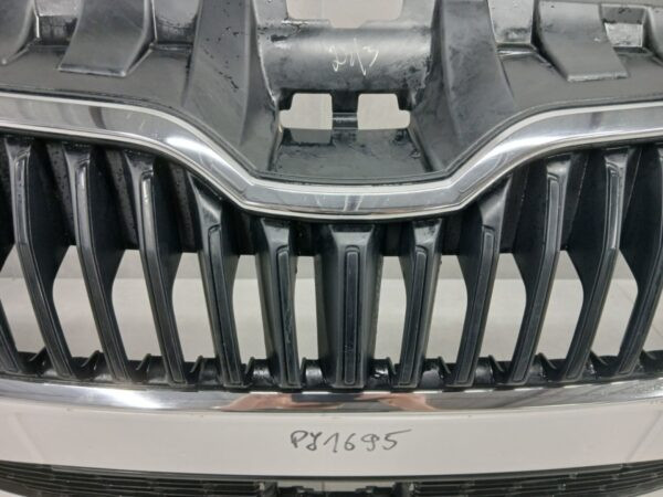 Bumper Skoda Fabia 3 III 6V0 facelift 18-21 6V0807221F Voorbumper PJ1695