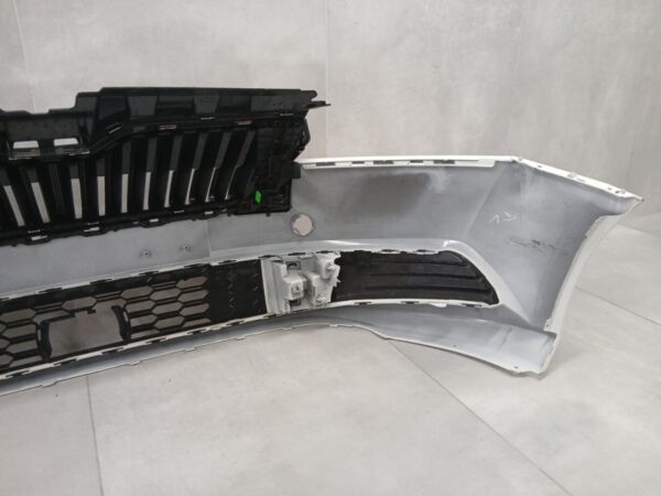Bumper Skoda Fabia 3 III 6V0 facelift 18-21 6V0807221F Voorbumper PJ1695