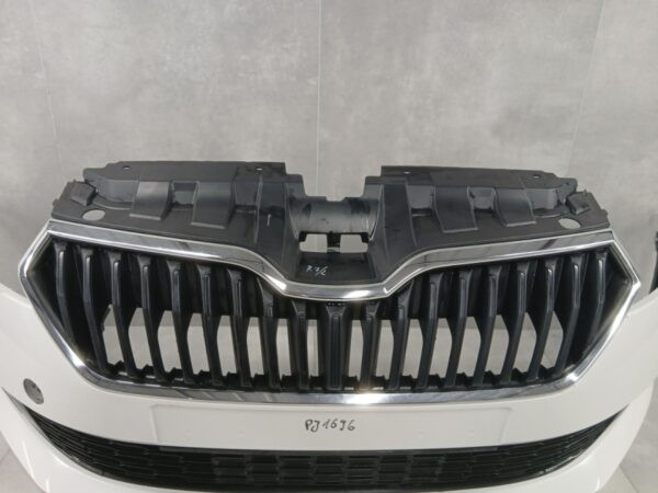 Bumper Skoda Fabia 3 III 6V0 facelift 18-21 6V0807221F Voorbumper PJ1696