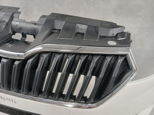 Bumper Skoda Fabia 3 III 6V0 facelift 18-21 6V0807221F Voorbumper PJ1696