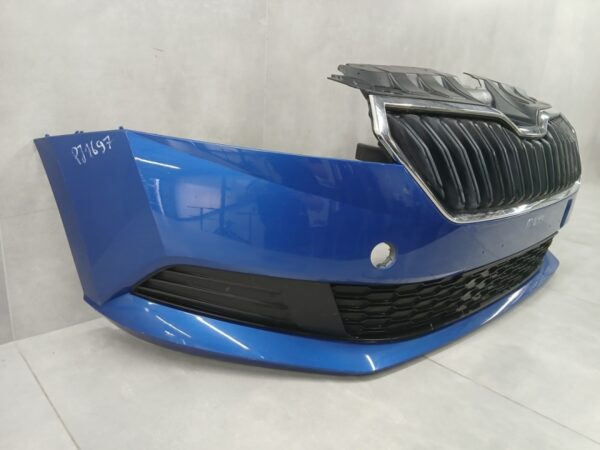 Bumper Skoda Fabia 3 III 6V0 facelift 18-21 6V0807221F Voorbumper PJ1697