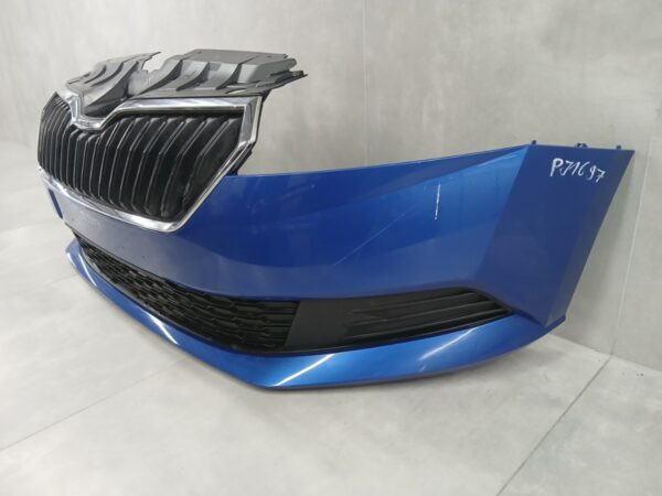 Bumper Skoda Fabia 3 III 6V0 facelift 18-21 6V0807221F Voorbumper PJ1697