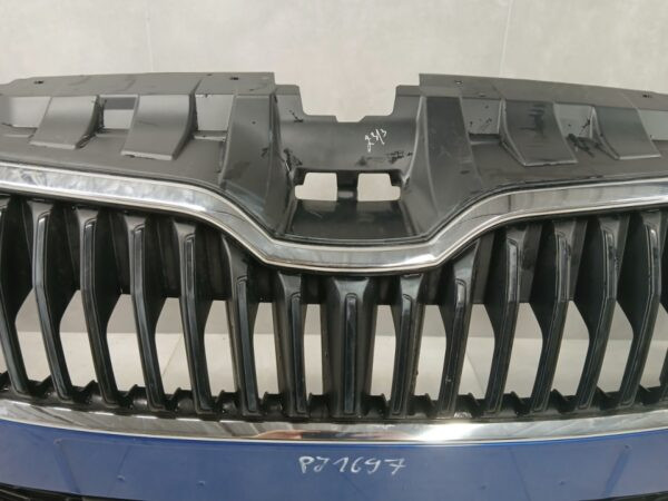 Bumper Skoda Fabia 3 III 6V0 facelift 18-21 6V0807221F Voorbumper PJ1697