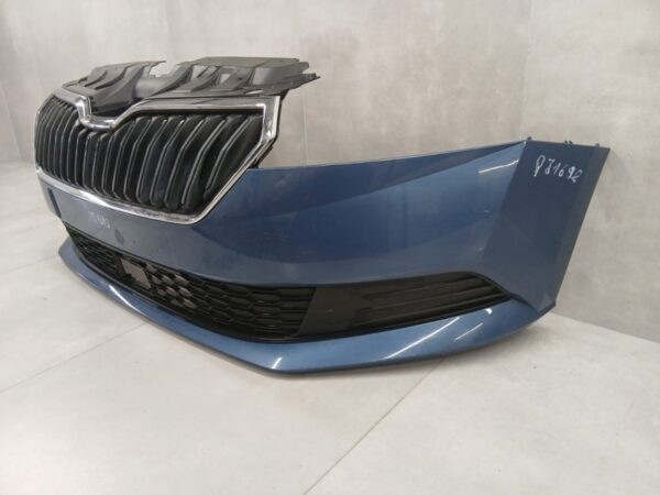 Bumper Skoda Fabia 3 III 6V0 facelift 18-21 6V0807221F Voorbumper PJ1698