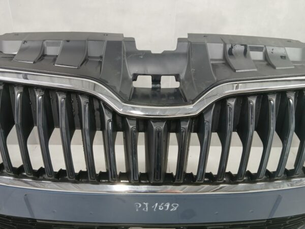 Bumper Skoda Fabia 3 III 6V0 facelift 18-21 6V0807221F Voorbumper PJ1698