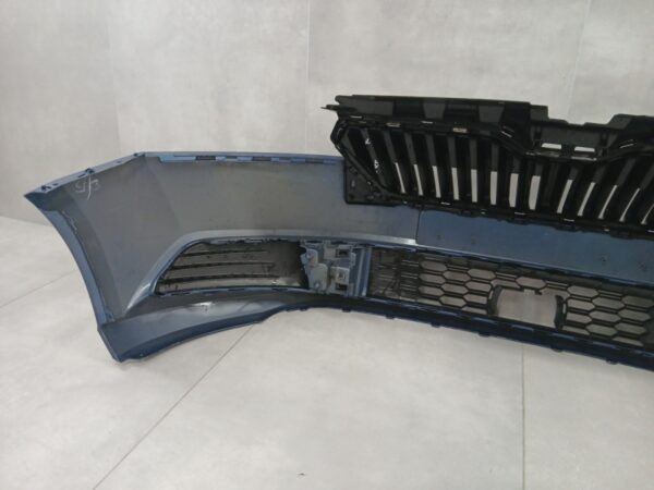 Bumper Skoda Fabia 3 III 6V0 facelift 18-21 6V0807221F Voorbumper PJ1698