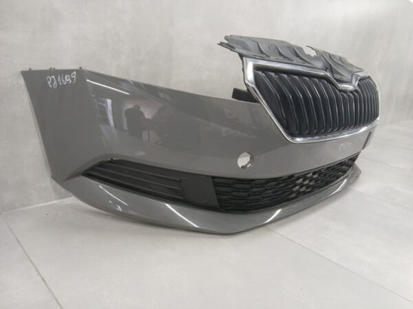 Bumper Skoda Fabia 3 III 6V0 facelift 18-21 6V0807221F Voorbumper PJ1699