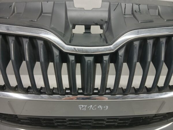 Bumper Skoda Fabia 3 III 6V0 facelift 18-21 6V0807221F Voorbumper PJ1699