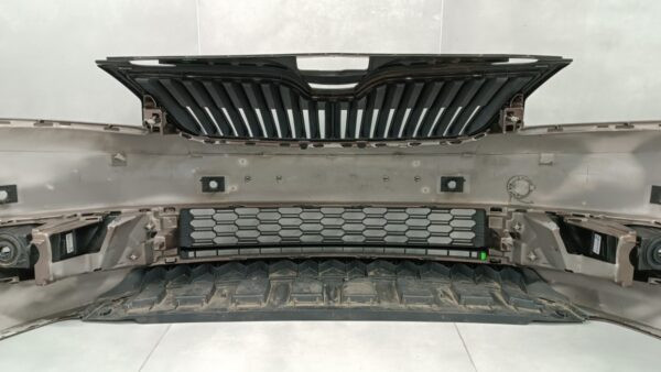 Bumper Skoda Rapid 5JA facelift 17-19 5JA807221F Voorbumper HK1259
