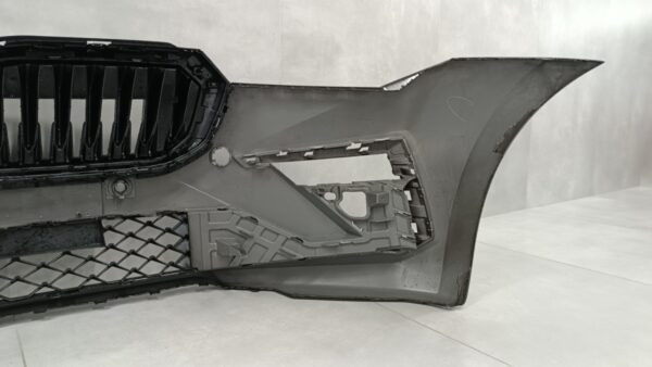Bumper Skoda Scala 657 Monte Carlo facelift 23- 657807221F Voorbumper MK1356