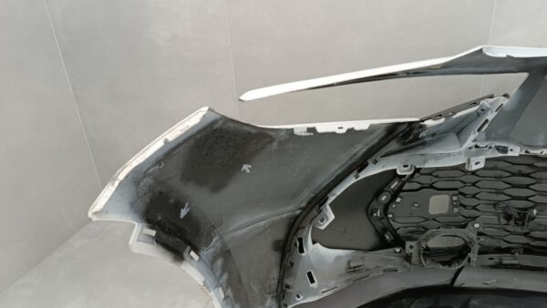 Bumper TOYOTA C-HR CHR II 23- 52119-F2450 Voorbumper HK1351