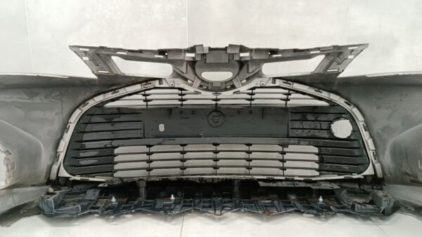 Bumper Toyota Yaris 3 III facelift 14-17 53102-0D040 Voorbumper HK1340