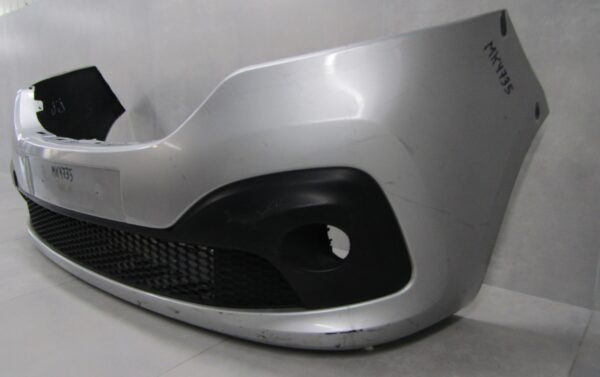 Bumper RENAULT TRAFIC III 3 14-21 620223916R Voorbumper MK4735