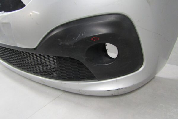 Bumper RENAULT TRAFIC III 3 14-21 620223916R Voorbumper MK4735