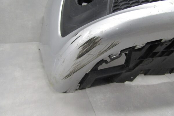 Bumper RENAULT TRAFIC III 3 14-21 620223916R Voorbumper MK4735