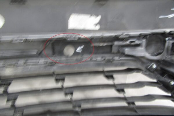 Bumper Renault Trafic 3 III facelift 21- 620226941R Voorbumper MK4817