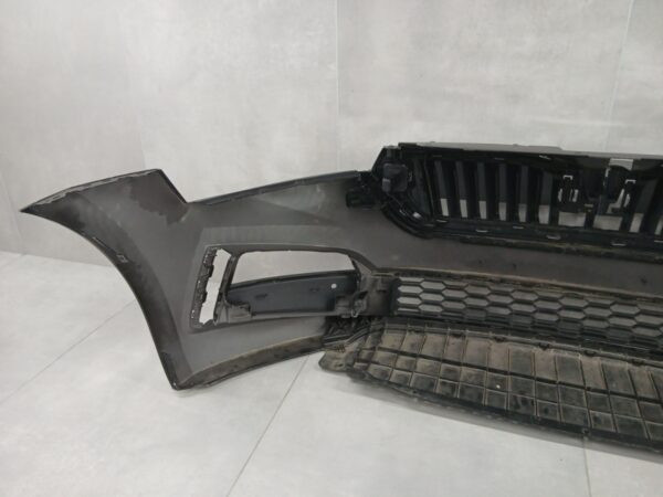 Bumper Skoda Scala 657 19-22 657807221 Voorbumper PJ1690